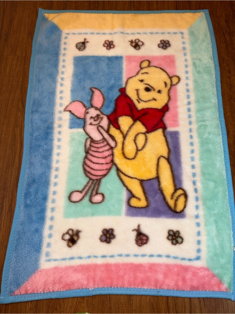 Vintage 80’s Winnie The Pooh Disney Plush Crib Blanket Color Block 45x30’